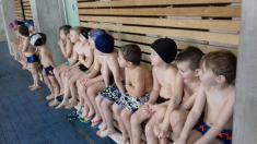 První lekce plavání-třída ČMELÁČCI A DRÁČCI